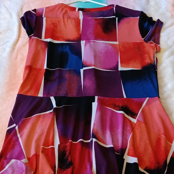 5/$10 Size Medium Dana Buchman Brand Colorful Blouse - Picture 5 of 5
